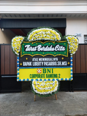 Papan Bunga Duka di Gresik